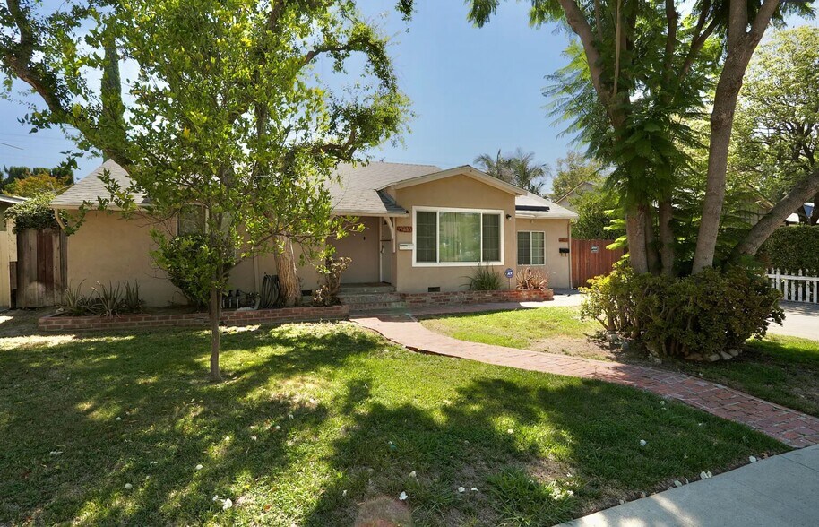 Primary Photo - 6946 Texhoma Ave