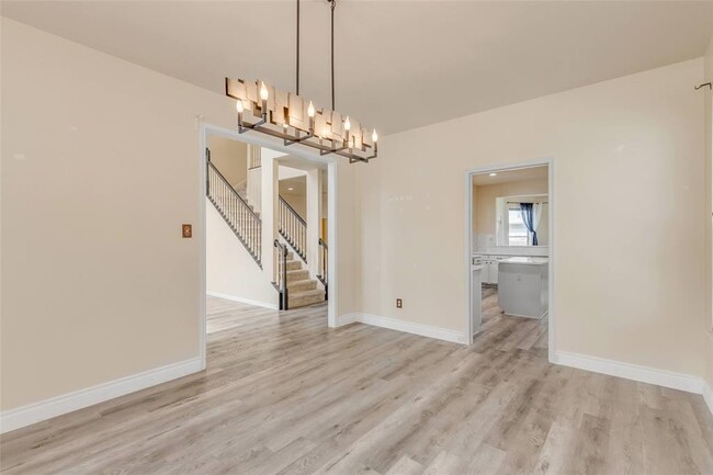 Building Photo - 12601 Duckcreek Ct
