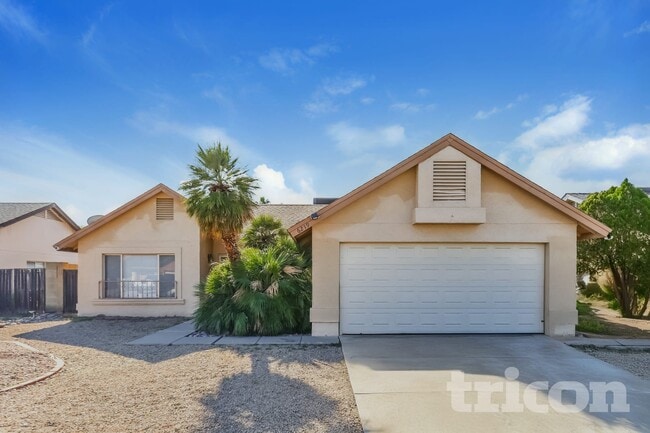 Building Photo - 6219 W North Ln