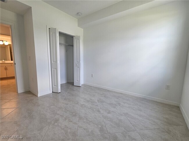 Building Photo - 6007 Ellerston Wy