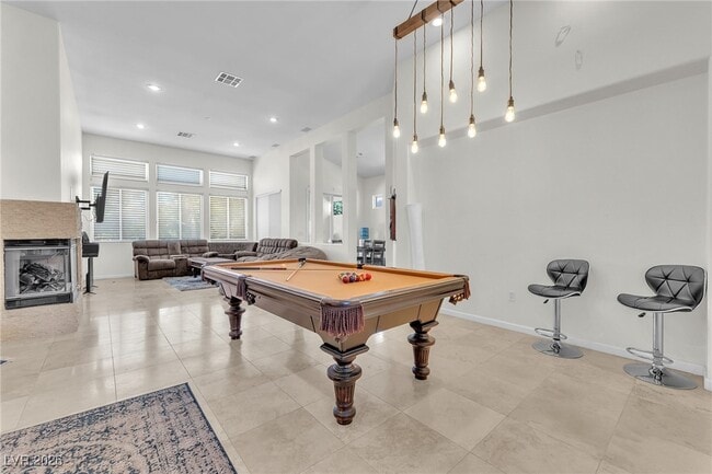 Building Photo - 465 Indigo Springs St