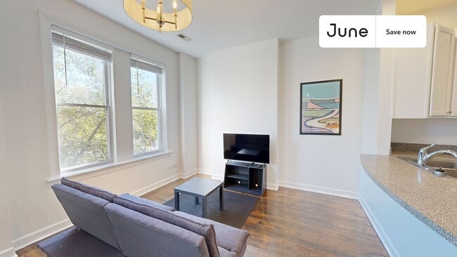 Building Photo - 20 S Seeley Ave