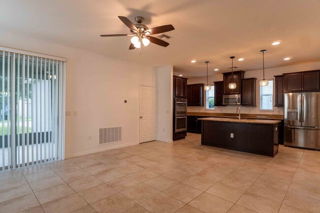 Building Photo - 14336 Orchard Hills Blvd