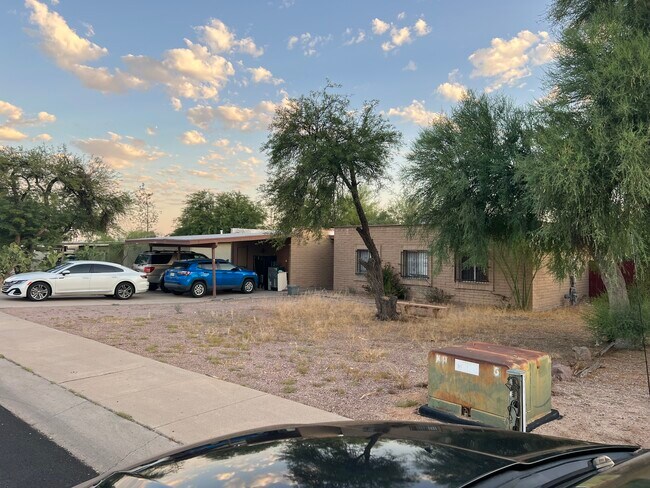 Building Photo - 2984 W Lena Way