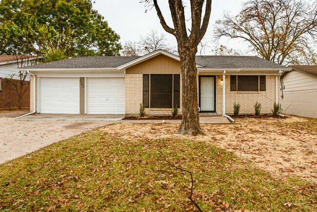 Primary Photo - 2705 Plaza St