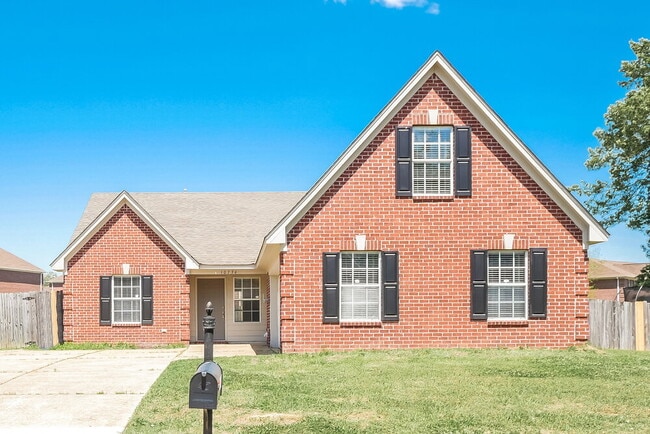 Building Photo - 10734 Ridgefield Dr