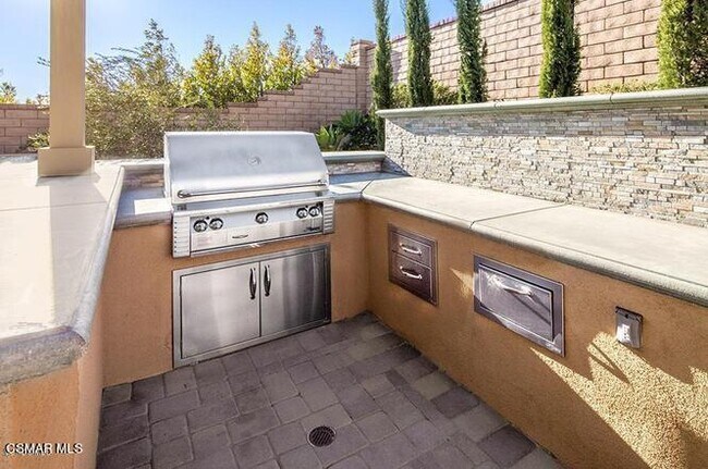 Building Photo - 7291 Range Vw Cir