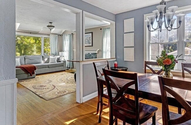 Building Photo - 14 Hoover Rd