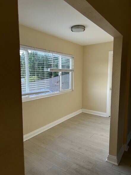 Nook - 807 Euclid Ave