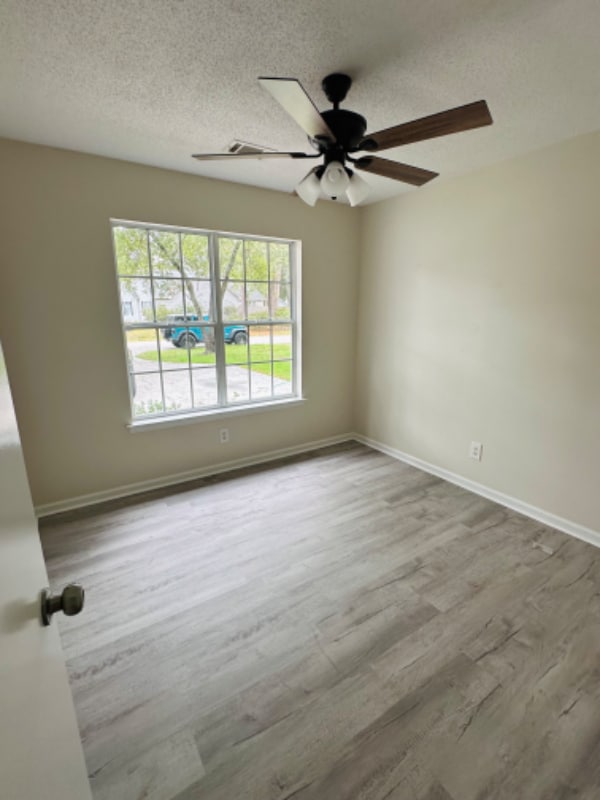 Building Photo - 16 Southern Magnolia Dr