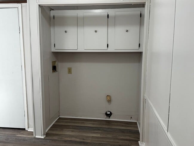 Building Photo - Three Bedroom Single Wide Home in Troutman