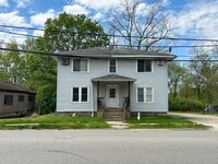 Building Photo - 122 S 3rd St