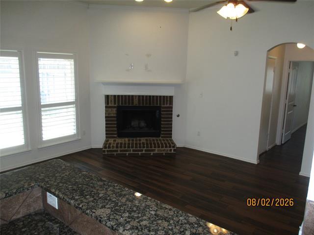Building Photo - 3183 Market Center Dr