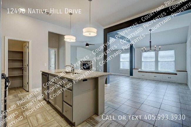 Building Photo - 12490 Native Hill Dr