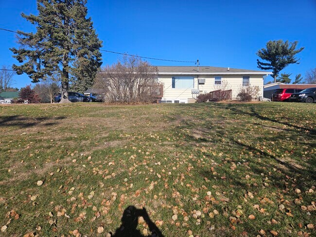 Primary Photo - 1506 Jelinek Ave