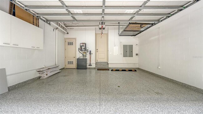 Building Photo - 235 Cocoanut Ave