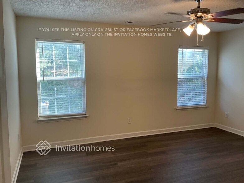 Building Photo - 1124 Crowders Woods Dr