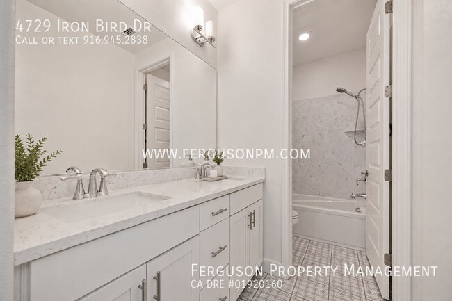 Building Photo - 4729 Iron Bird Dr