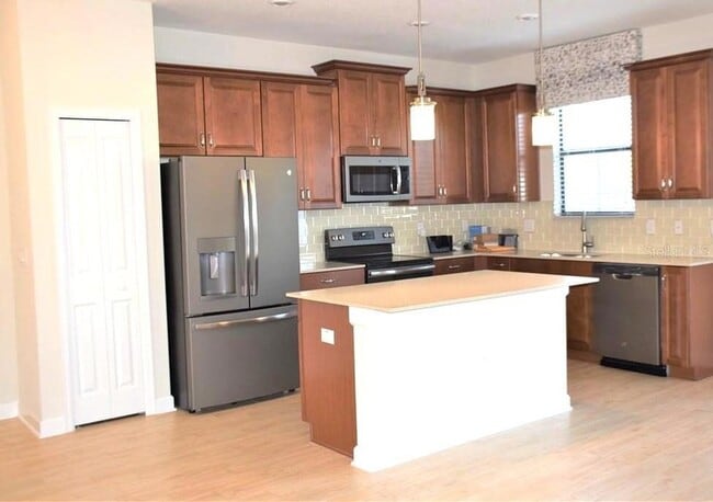 Building Photo - 11030 Whistling Pne Wy