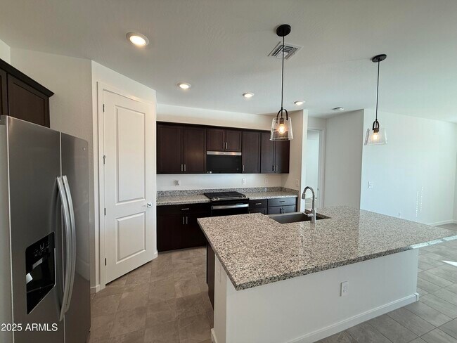 Building Photo - 4235 W Yolanda Ln