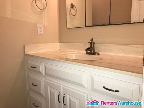 Building Photo - 2470 Durmire Rd