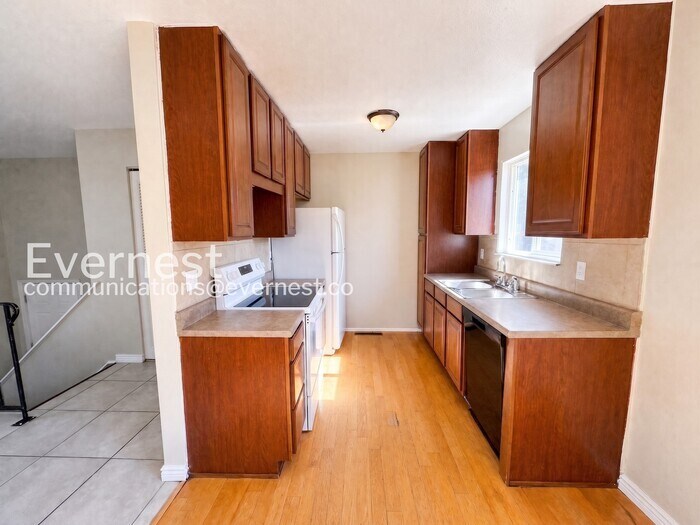Building Photo - 4096 Colony Hills Cir
