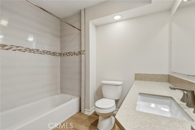 Building Photo - 5 Rice Aisle