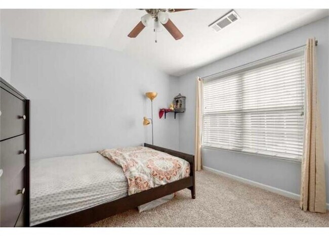 Building Photo - 2304 Oakton Pl