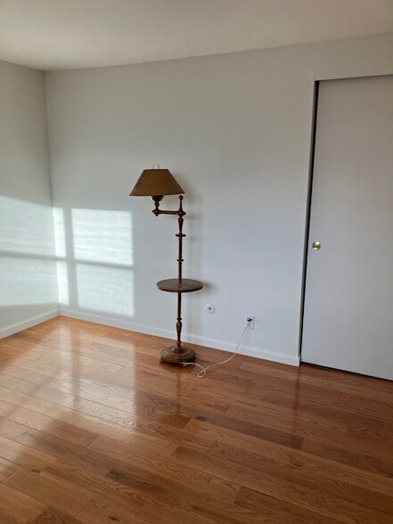 Bedroom #1 - 26 Kingston St