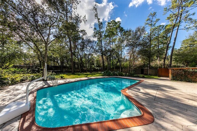 Building Photo - 11839 Stuckey Ln