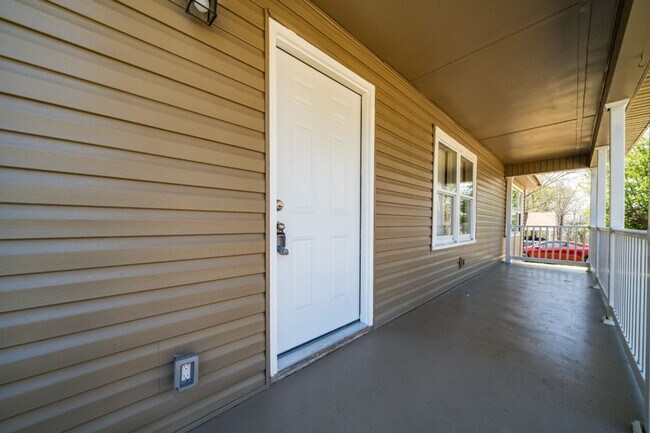 Building Photo - Move-In Ready 3BR/2BA Home in Graysville