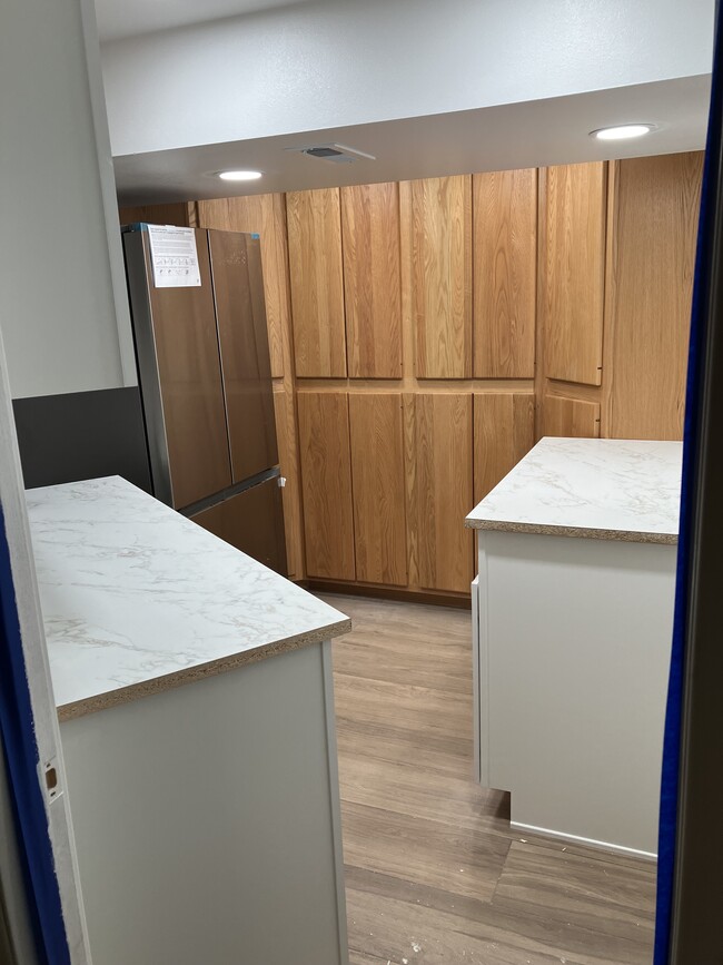 Building Photo - 1478 S Moline St