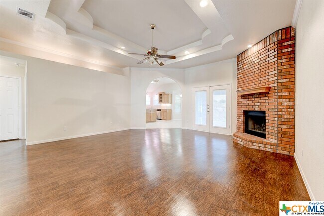 Building Photo - 4703 Mildred Ave