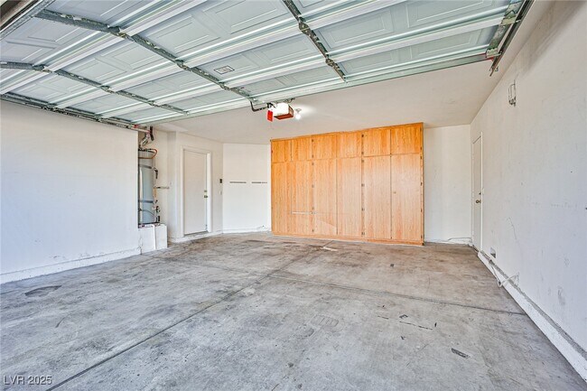 Building Photo - 9351 W Snow Flower Ave