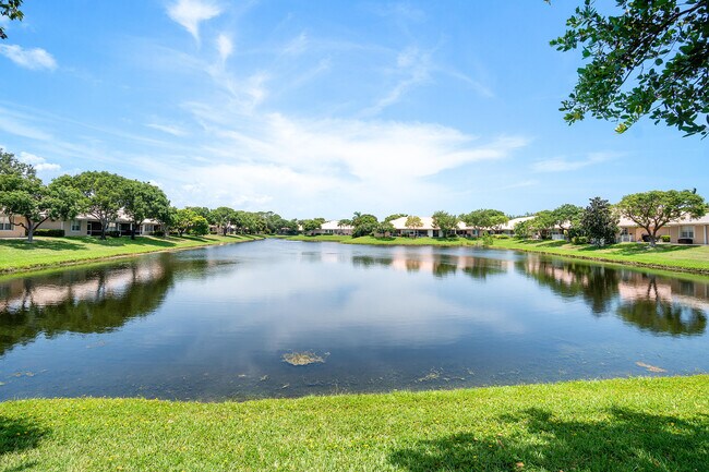 Building Photo - 2473 S Coral Trace Cir