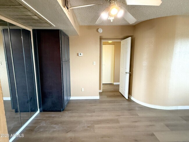 Building Photo - 3601 W Tierra Buena Ln