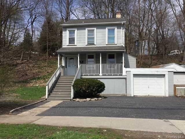 Primary Photo - 176 Smith St