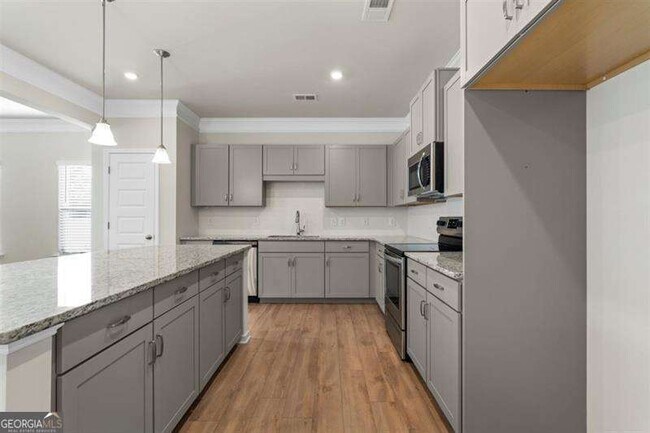 Building Photo - 10 Felton St