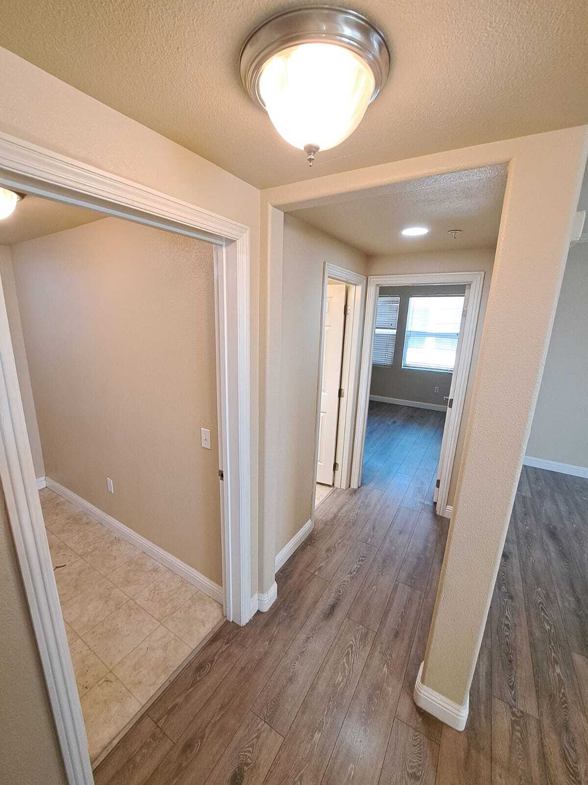 Building Photo - 4800 Westlake Pky