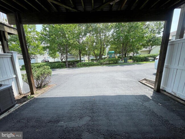 Building Photo - 23429 Clarksridge Rd