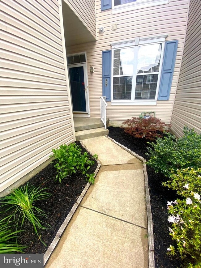 Building Photo - 372 Tuvira Ln