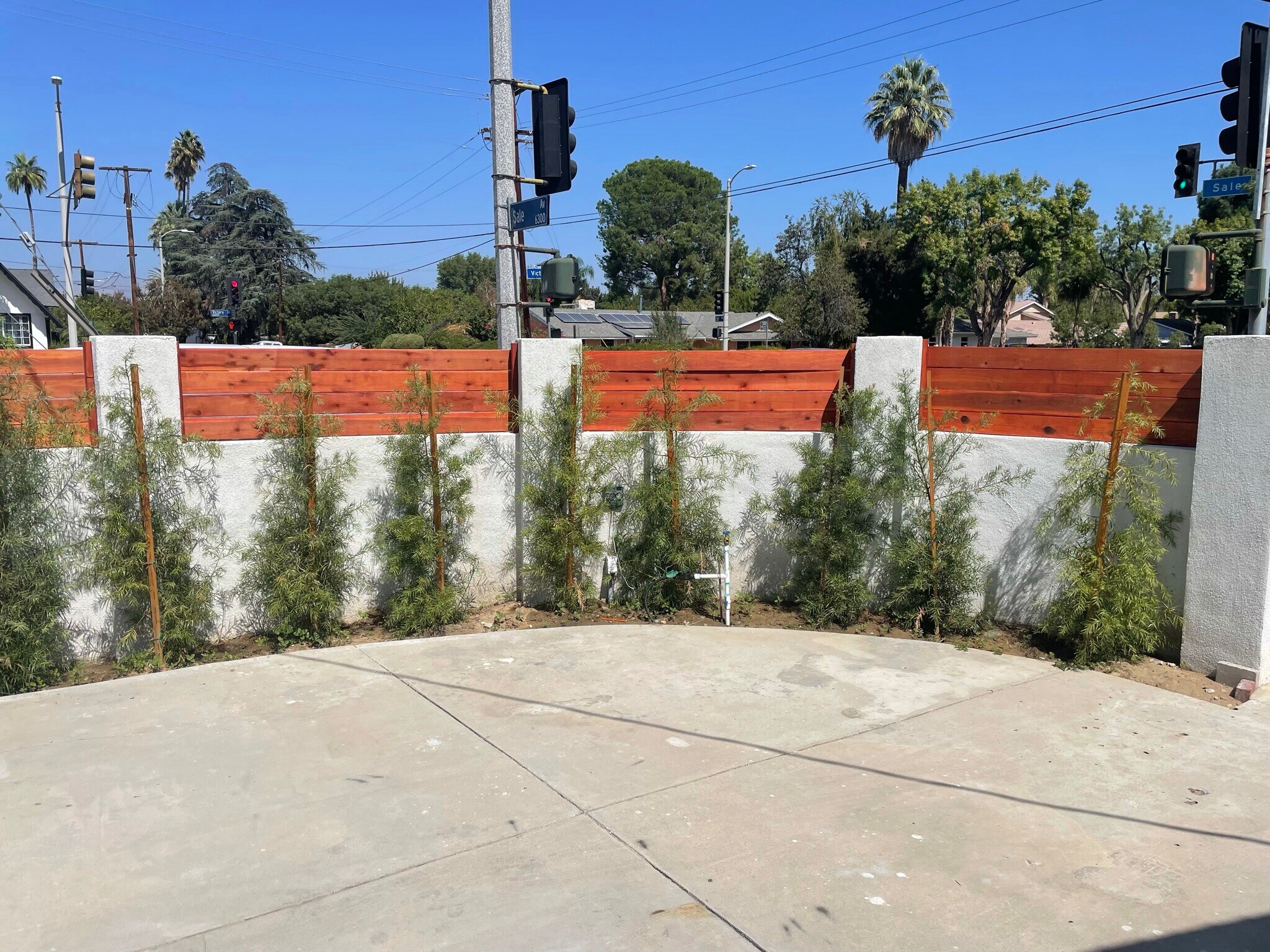 Building Photo - 22602 Victory Blvd