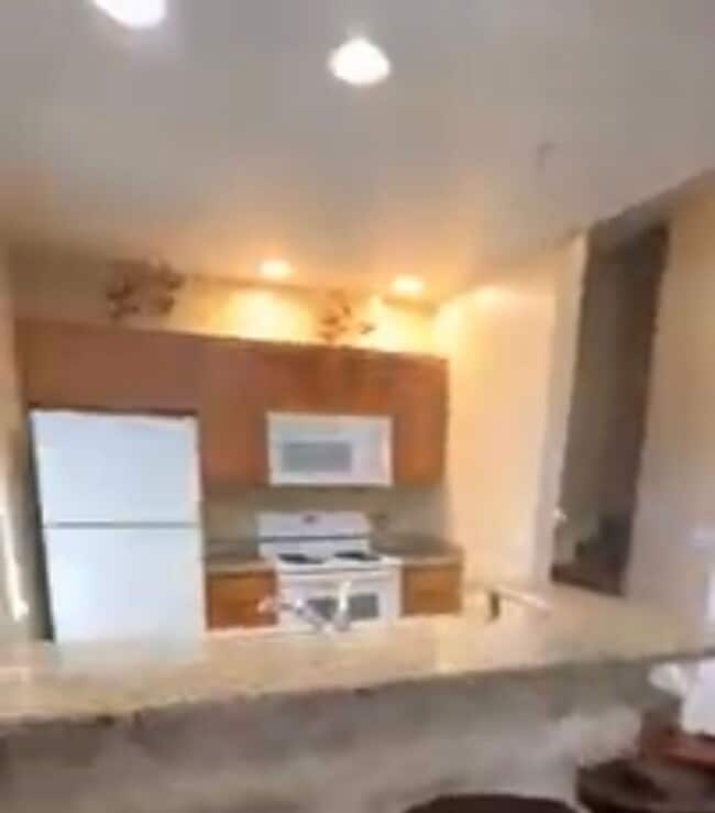 Building Photo - 4000 Santa Maria Dr