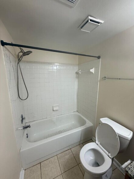 Building Photo - 3408 Littleleaf Pl