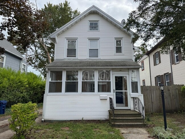 Primary Photo - 14 Court St