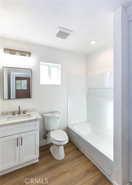 Building Photo - 2013 Walnut St