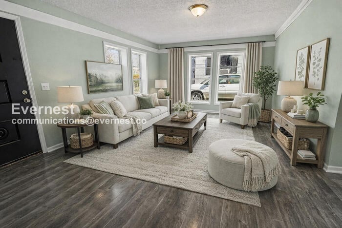 Building Photo - 2028 13th St N