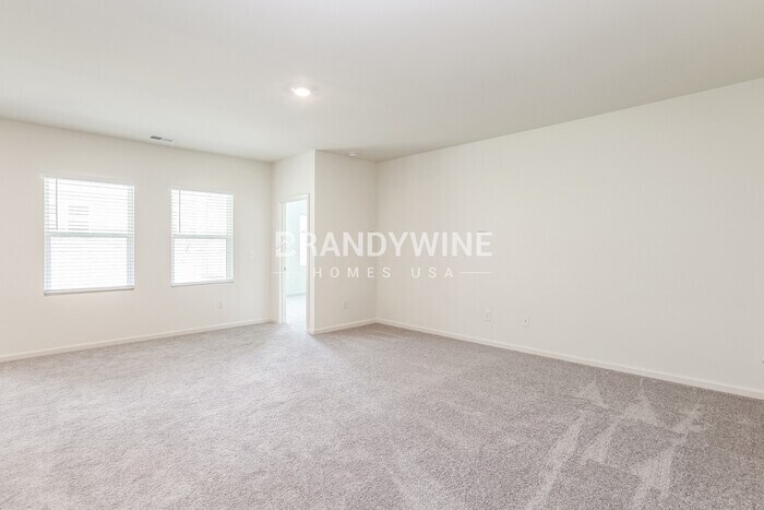 Building Photo - 7533 Saffron Ave