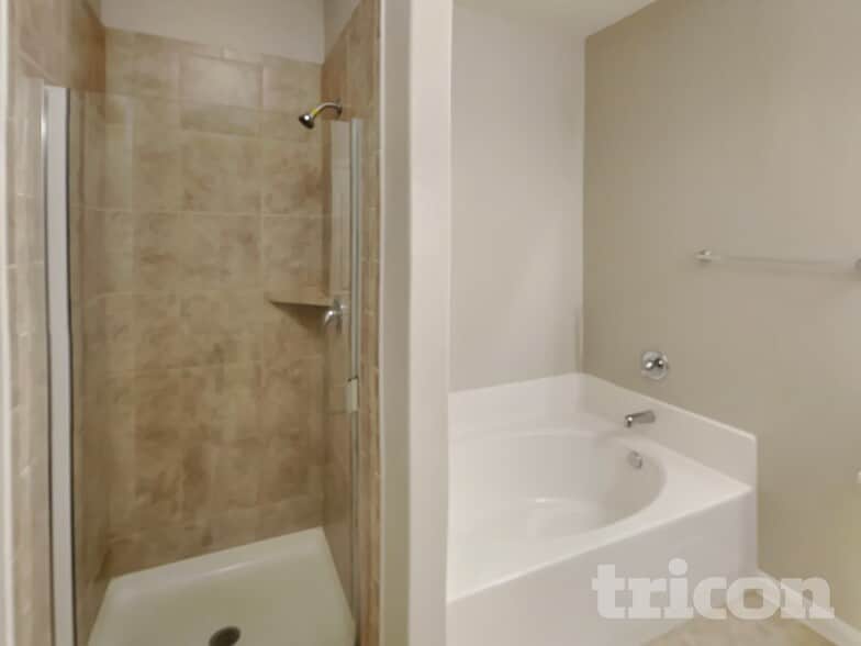 Building Photo - 116 Thorton Vine Dr