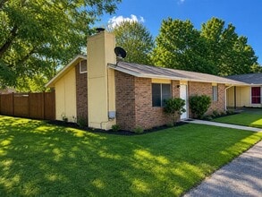 Building Photo - 507 Thelma Dr